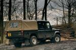 Land Rover Defender 2006 года